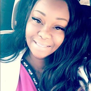 Meet your Posher, Sharlene